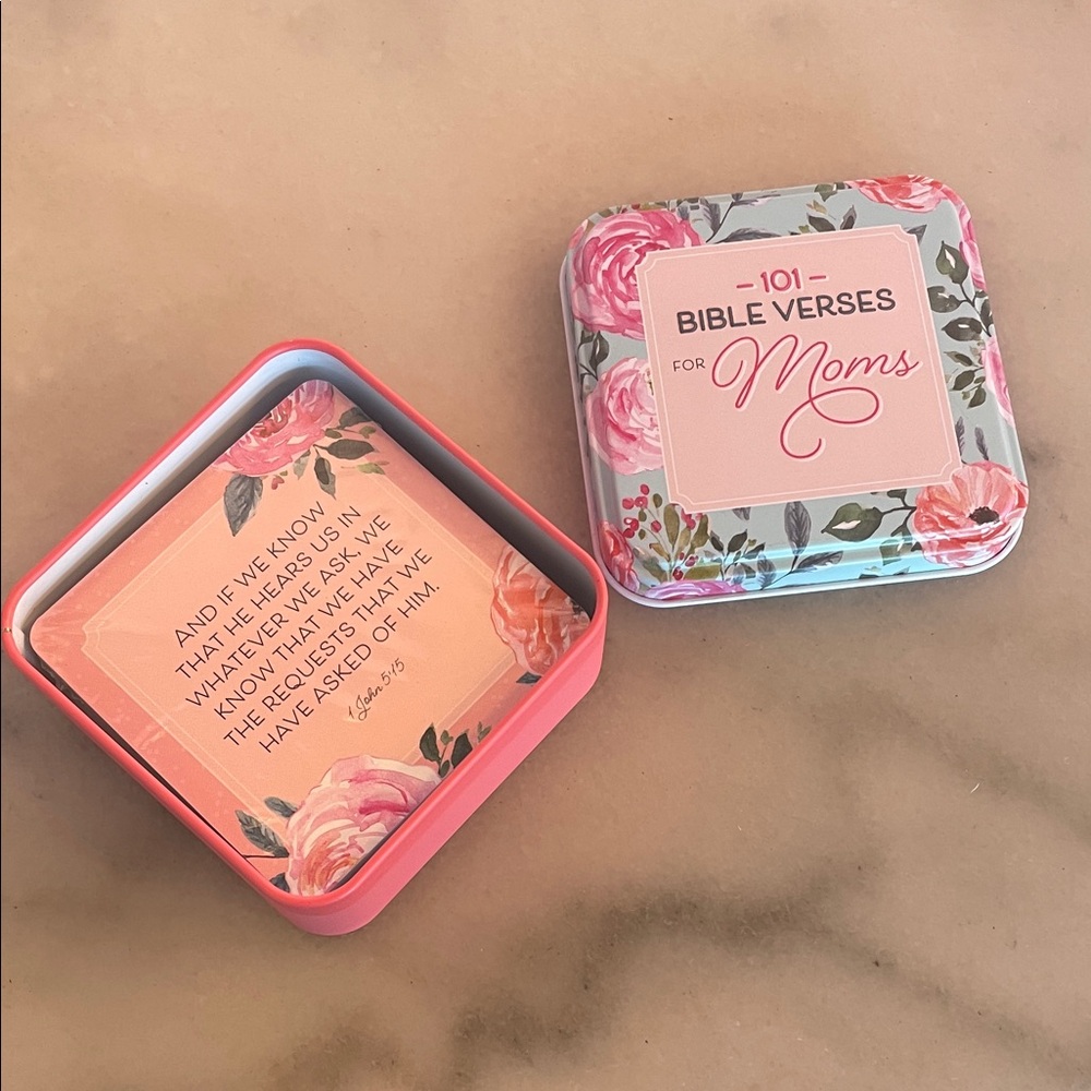 101 Bible Verses For Mom Tin NWT
